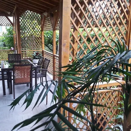 Georgievi 3*